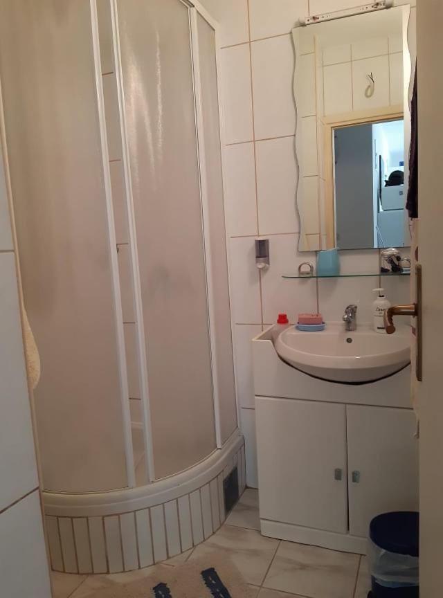 Peace And Quiet Apartment In Brela, Croatia ภายนอก รูปภาพ
